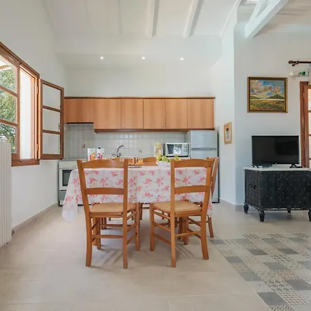 Villa Chiu Loútsai